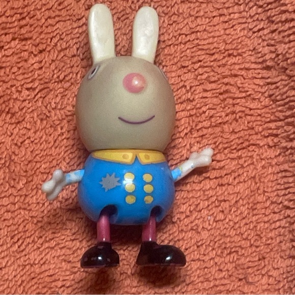 Peppa Pig Royal Court Richard Rabbit Toy Figure Blue Outfit - Picture 2 of 5